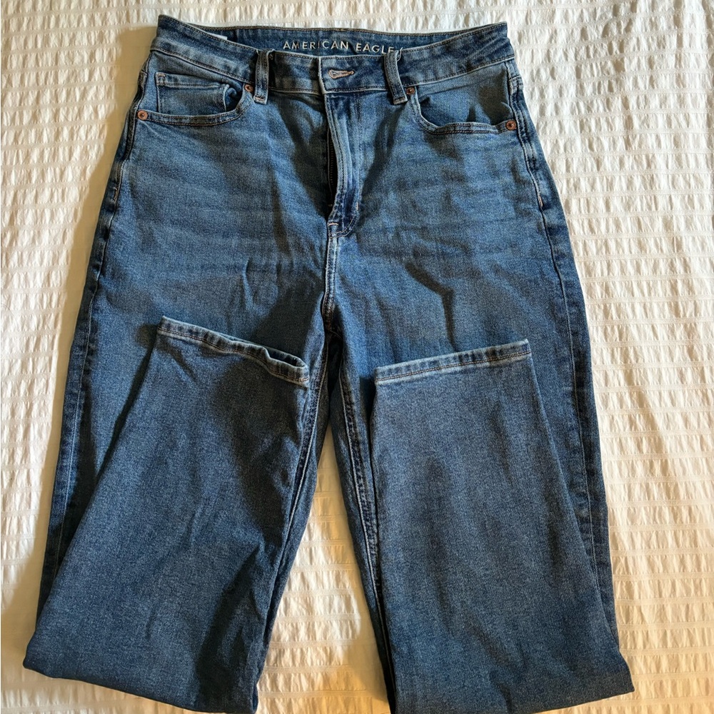 american eagle mom jeans